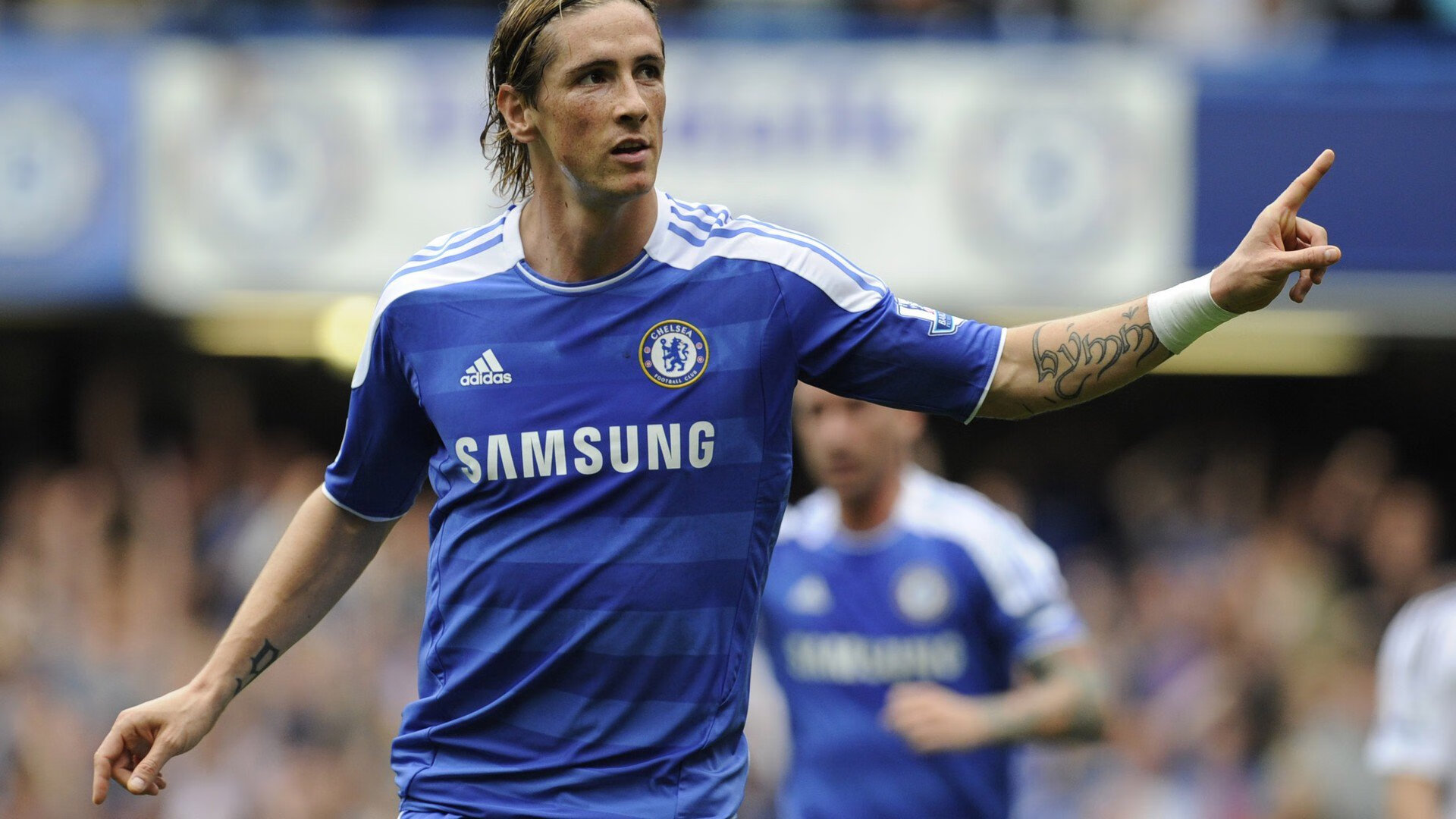 米兰体育正版平台-英超年度最佳进球评选：谁的进球最精彩？，英超官方历史最佳进球